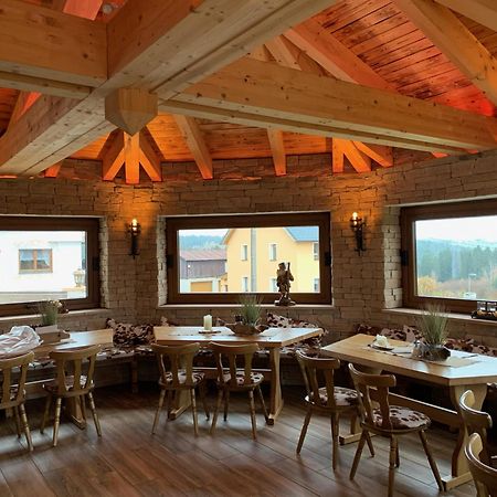 Hotel Alpenhof Markneukirchen Экстерьер фото