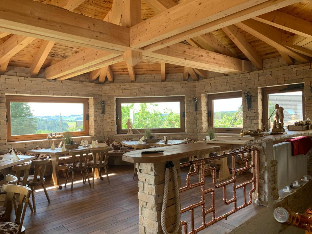 Hotel Alpenhof Markneukirchen Экстерьер фото