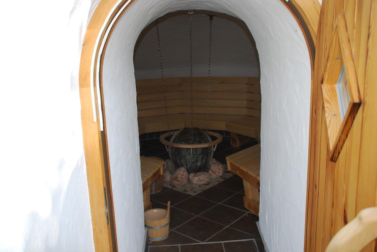 Hotel Alpenhof Markneukirchen Экстерьер фото